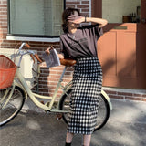 モノトーンチェックスカート