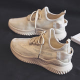 メッシュスニーカー