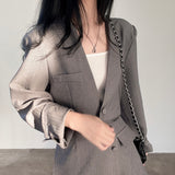 ショートジャケット+ショートパンツ