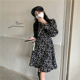 フリル小花柄ワンピース