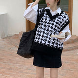 千鳥柄Vネックニットベスト