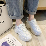 厚底ダッドスニーカー