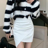 アシメギャザーフェイクレザースカート