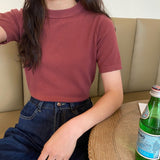 モックネックカラーTシャツ