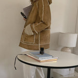 フーディーフェイクムートンコート