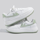 スプリングカラースニーカー