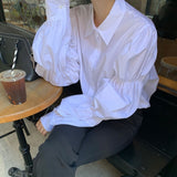 パフスリーブホワイトシャツ