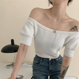 オフショルダーサマーニット