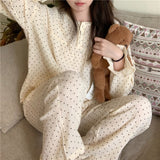 ゆったりドットルームウェア