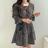 ルーズフローラルワンピース