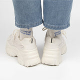 厚底ダッドスニーカー