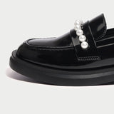 パールローファー