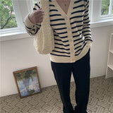 エンボス加工ショルダーバッグ