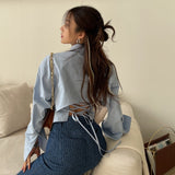 バックレースアップシャツ