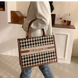 刺繍トートバッグ