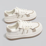 ライトカラースニーカー