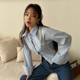 バックレースアップシャツ