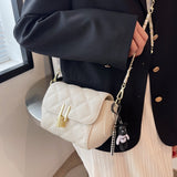 フェイクレザーチェーンショルダーバッグ