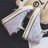 ハイカットスニーカー