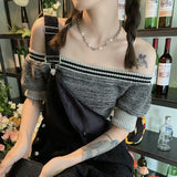 オフショルダーサマーニット