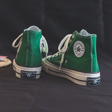 ハイカットスニーカー