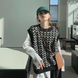 モノトーン柄ベスト