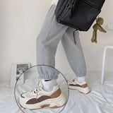 ラテダットスニーカー