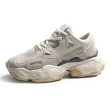 プラットフォームダッドスニーカー