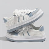 ライトカラースニーカー