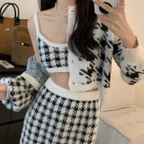 千鳥ニットアップ