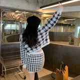 千鳥ニットアップ