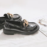 チェーンベルトローファー