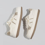 ライトカラースニーカー