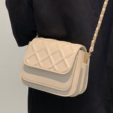 フラップショルダーバッグ