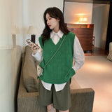 Vフロントオーバーラップニットベスト