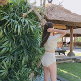 かぎ針編みスイムウェア