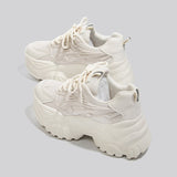 厚底ダッドスニーカー