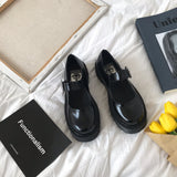 ラウンドトゥローファー