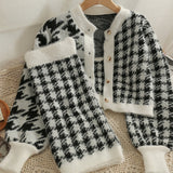 千鳥ニットアップ