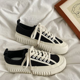 キャンバスカジュアルスニーカー