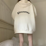 "Monments"ZIPフーディー