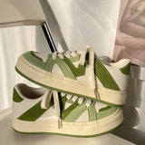 スモーキーキャンバススニーカー