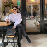 パフスリーブホワイトシャツ