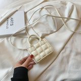 キルティングボックスバッグ