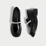 パールローファー