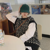 モノトーン柄ベスト