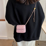 変形キルトフラップバッグ