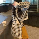 千鳥ニットアップ