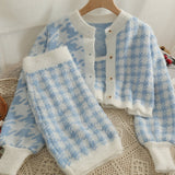 千鳥ニットアップ