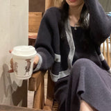 バイカラーカーディガン&ニットワンピース